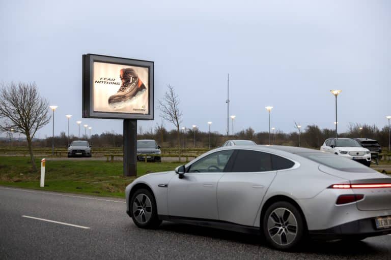 251218-CM-AAL-Stills-603